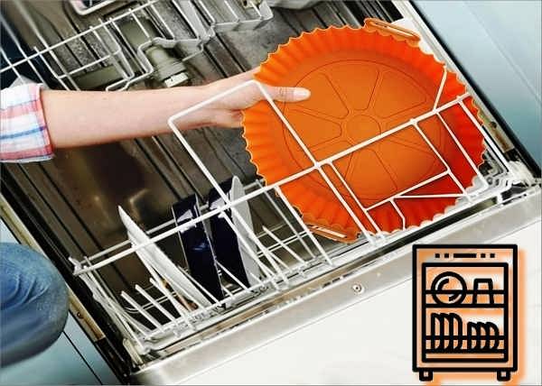 قالب کیک سیلیکونی نسوز